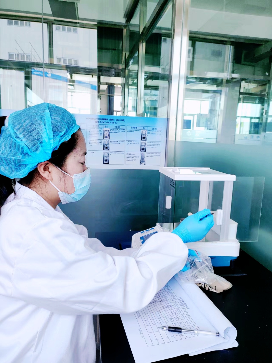 1686818103745644.png 640 (1).png