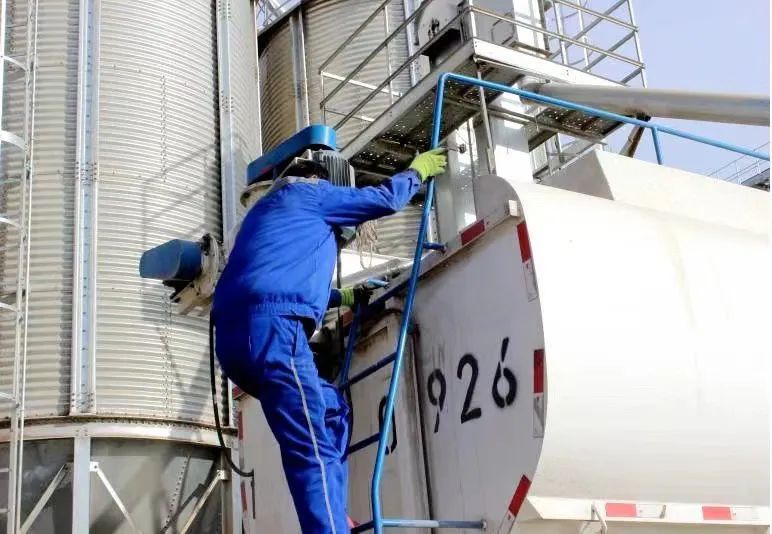 1700612777170274.jpg 640 (4).jpg