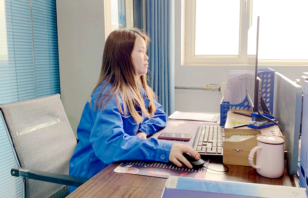 伉儷并肩齊奮斗，逐夢前進(jìn)迎未來?