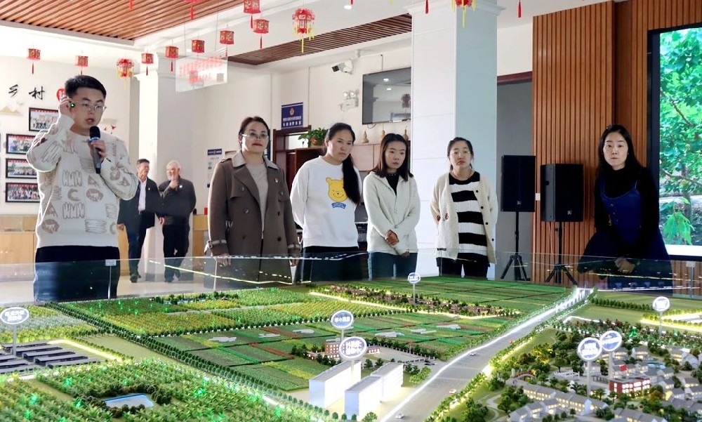 甘肅前進(jìn)牧業(yè)機關(guān)黨支部開展主題黨日活動