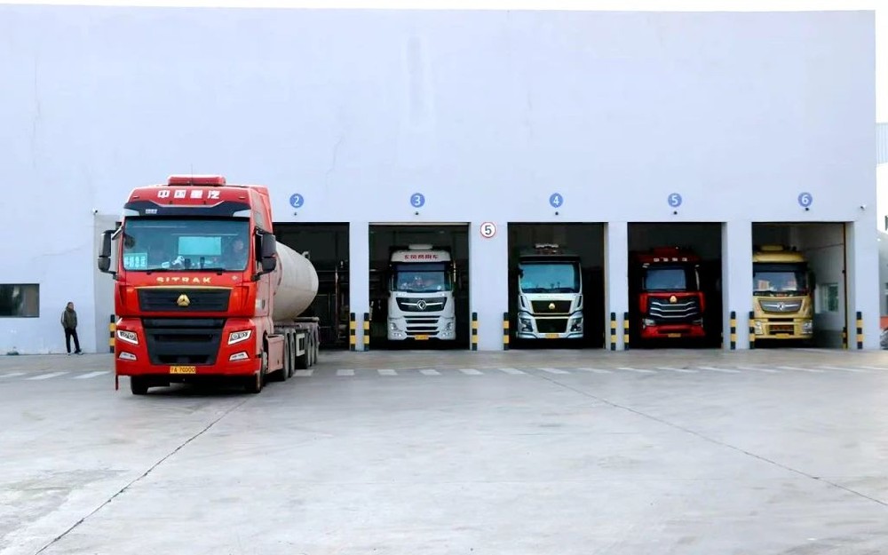 堅守一線爭朝夕，實干篤行開新局