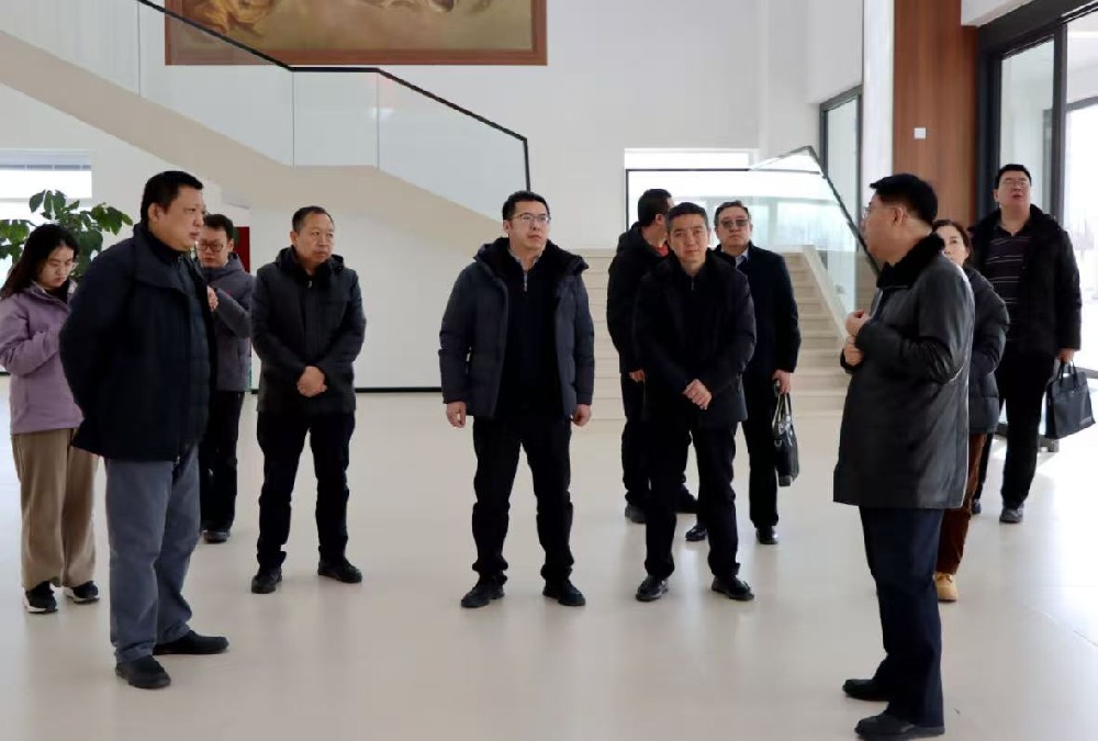 農(nóng)業(yè)農(nóng)村部李競前到傳祁甘味乳業(yè)調(diào)研