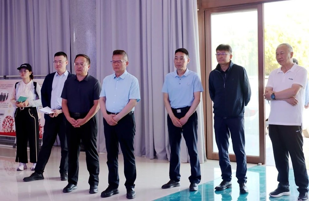 中央農(nóng)廣校常務(wù)副校長宋聚國一行到前進農(nóng)業(yè)農(nóng)村實用人才培訓(xùn)基地調(diào)研