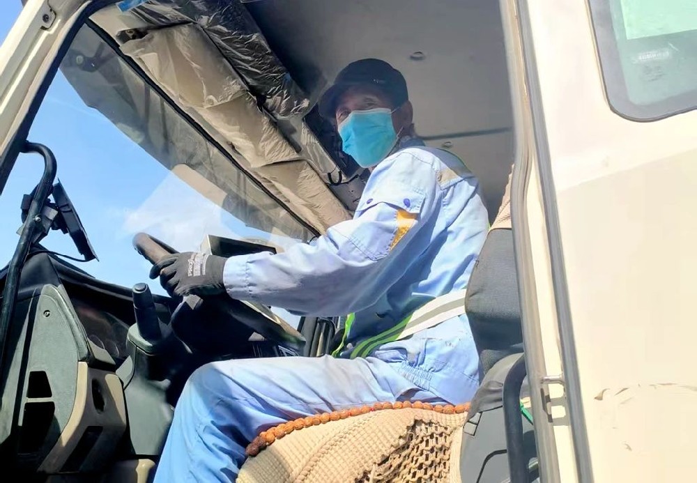 牧場(chǎng)里的逐光人，用堅(jiān)守書寫擔(dān)當(dāng)