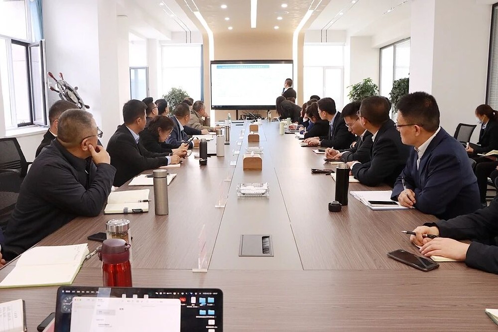 甘肅傳祁甘味乳業(yè)召開第三季度工作匯報分析會