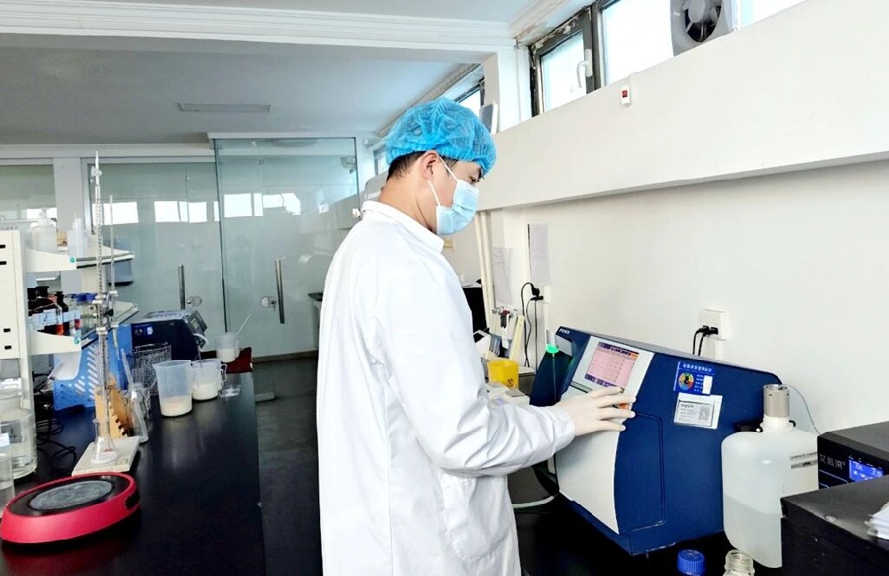 以毫厘之謹(jǐn)，筑鮮奶品質(zhì)之基